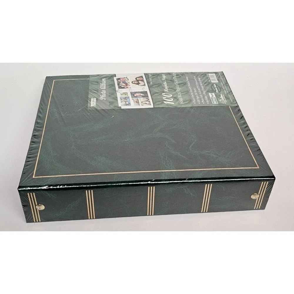 Pioneer magnetic pages photo album, dark green with gold trim, photo-safe